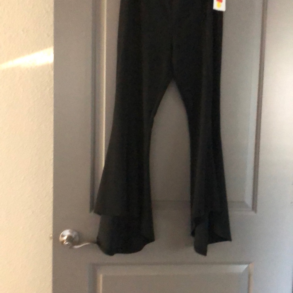 REMY BLK BELL BOTTOM PANTS